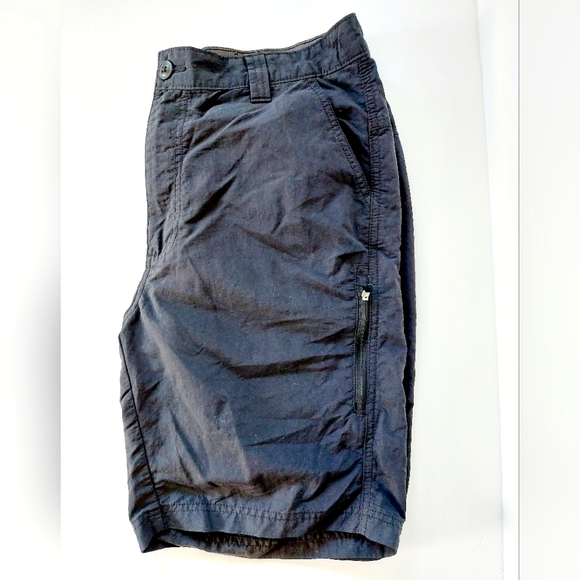 Dark Grey Hiking Shorts American‎ Outdoorsman Size Medium Water Repellant - Picture 1 of 7